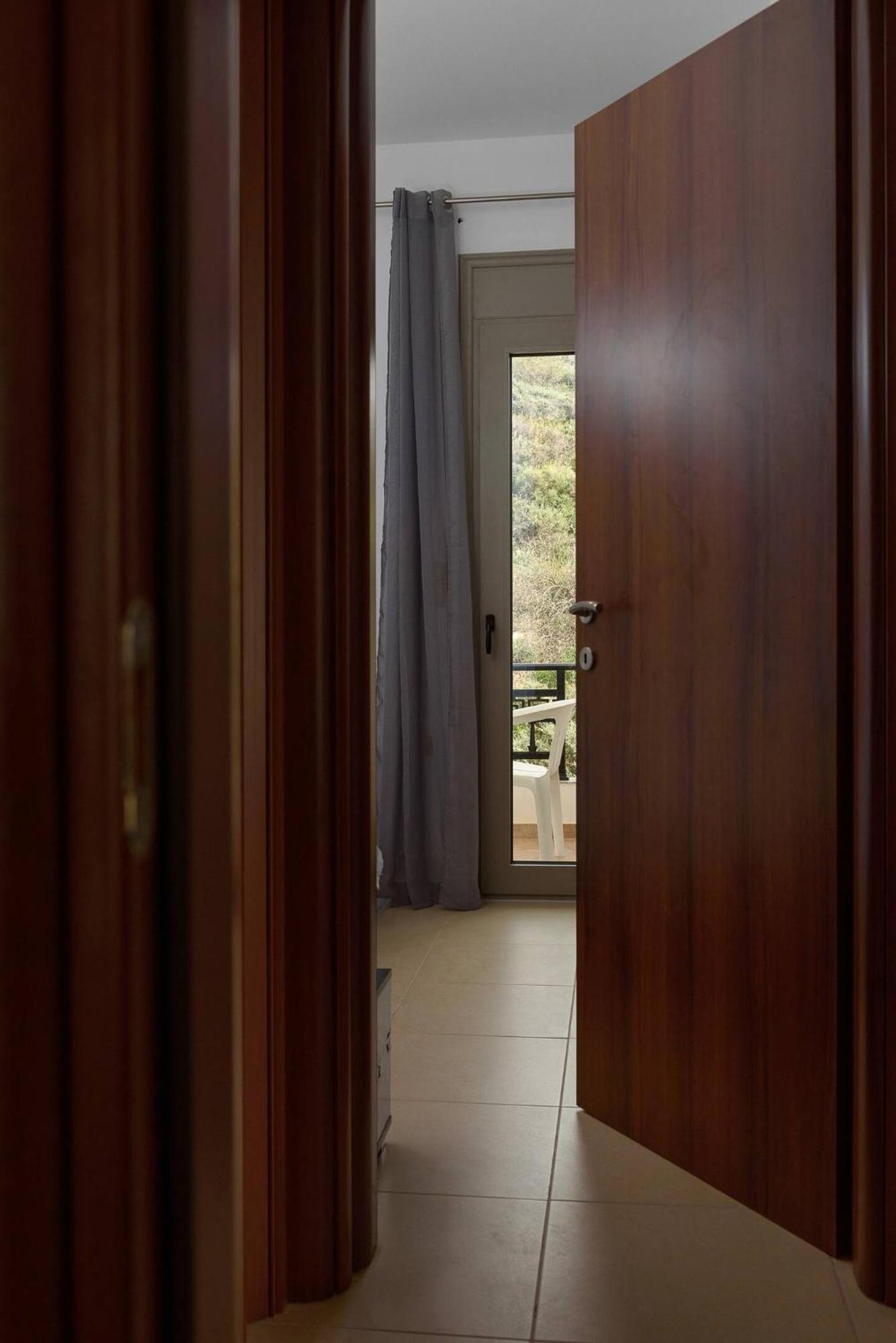 Sofia Apartment, With Sea & Mountain View Καλαμάκι Εξωτερικό φωτογραφία
